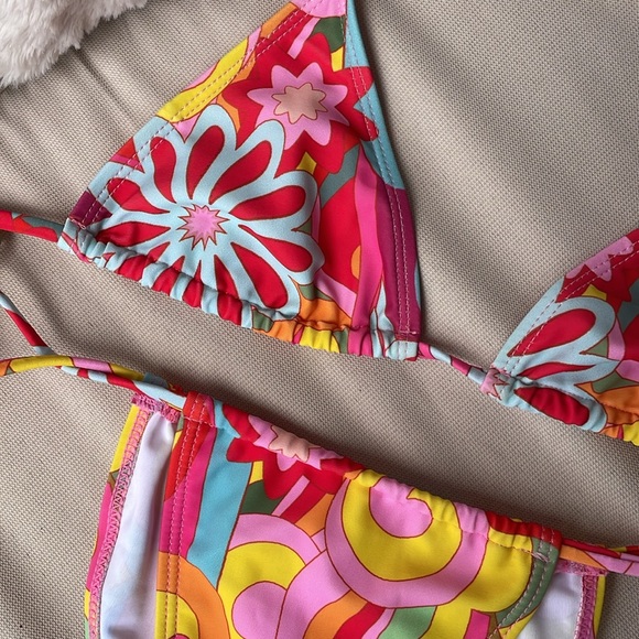 3 Piece Colourful Bikini - Picture 2 of 3